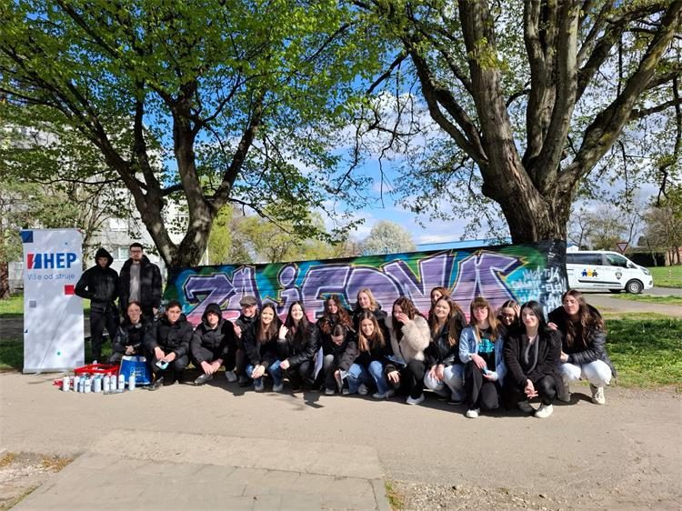 PUM - GRAFITI 1 - e-mina.eu